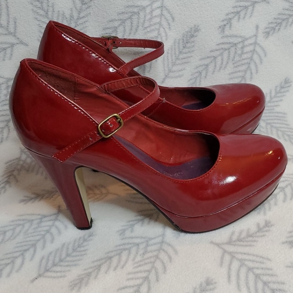 Madden Girl Shoes - Dark Red Shiny Mary Jane platform heels pin up 8.5